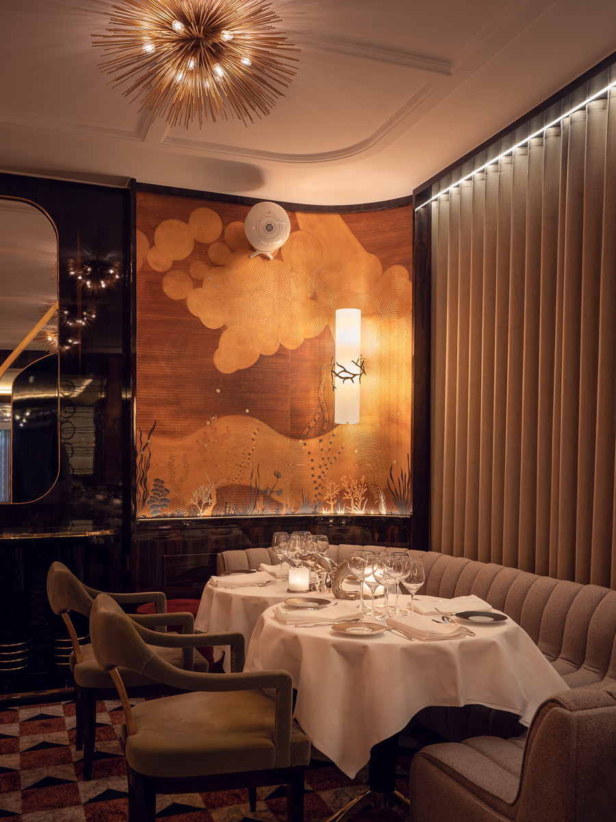 Enjoy a refined dinner at a Restaurant champs élysées, where you can savor Caviar in paris in a luxurious setting.